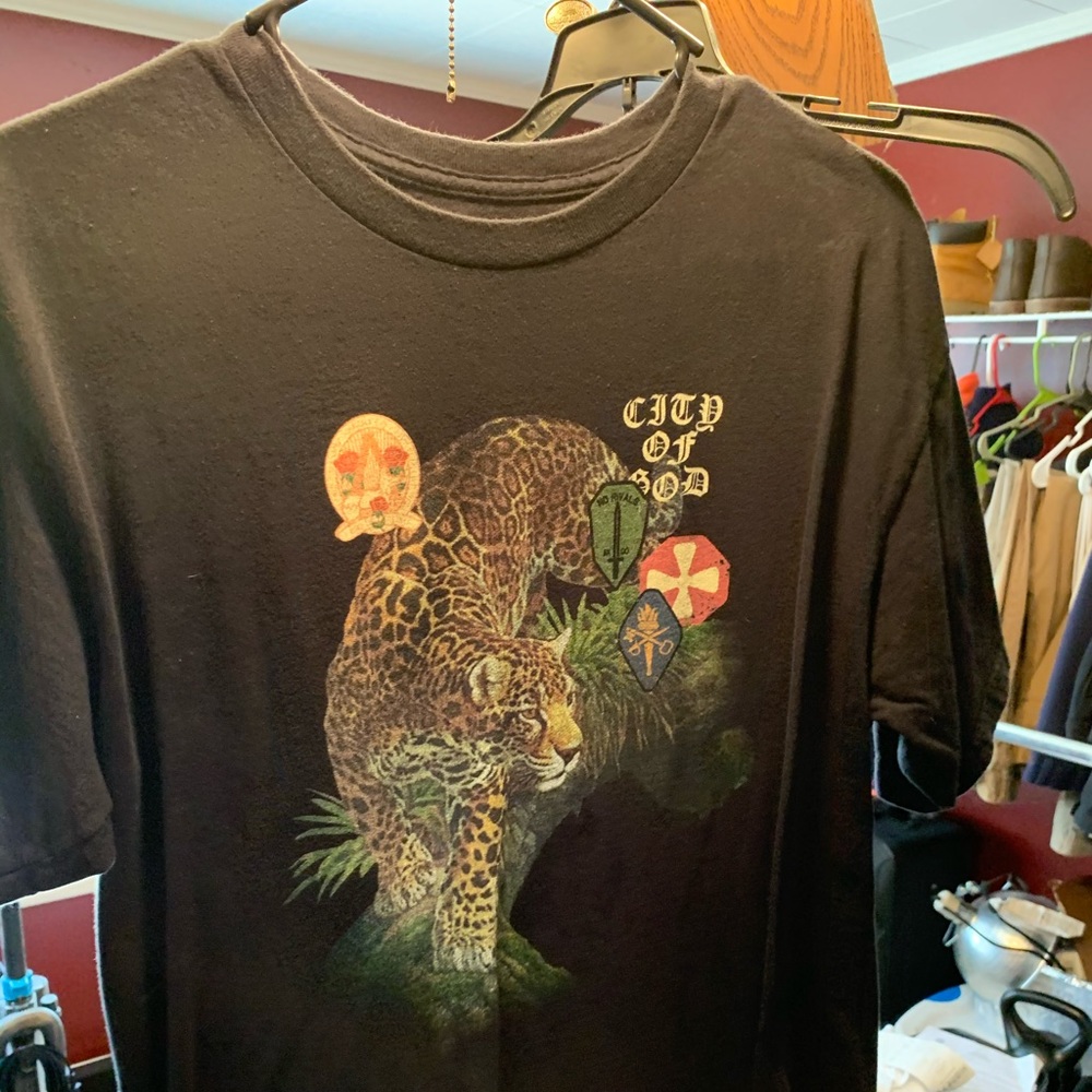 LRG Shirt